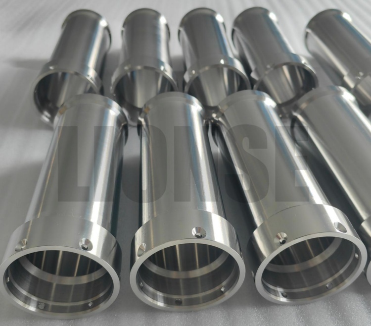 چرا تیتانیوم یک ماده ایده آل برای مهندسی کشتی است؟