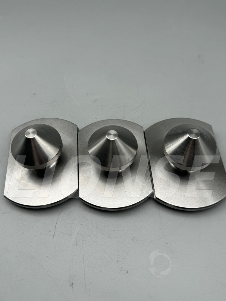 میخ کششی مکان یابی سطح مخروطی